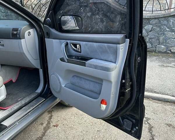 Киа Соренто 2005 в Литине на Automoto.ua Черный Киа Соренто, объемом двигателя 2.5 л и пробегом 265 тыс. км за 9200 $, фото 9 на Automoto.ua