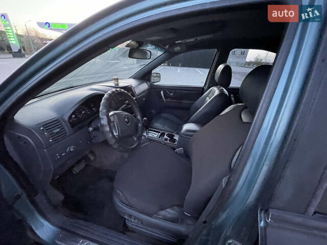 Киа Соренто 2005 в Новоднестровск на Automoto.ua Черный Киа Соренто, объемом двигателя 2.5 л и пробегом 230 тыс. км за 4100 $, фото 27 на Automoto.ua