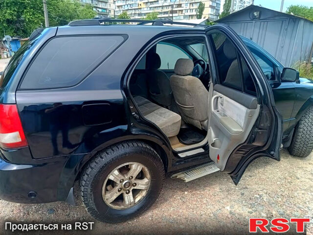 Черный Киа Соренто, объемом двигателя 3.5 л и пробегом 233 тыс. км за 6200 $, фото 8 на Automoto.ua