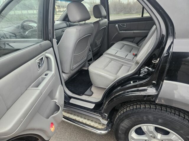 Черный Киа Соренто, объемом двигателя 0 л и пробегом 280 тыс. км за 4700 $, фото 13 на Automoto.ua