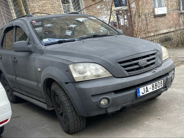 Чорний Кіа Соренто, об'ємом двигуна 2.5 л та пробігом 250 тис. км за 6900 $, фото 3 на Automoto.ua