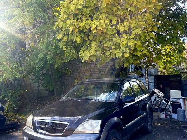 Черный Киа Соренто, объемом двигателя 3.5 л и пробегом 200 тыс. км за 3800 $, фото 1 на Automoto.ua