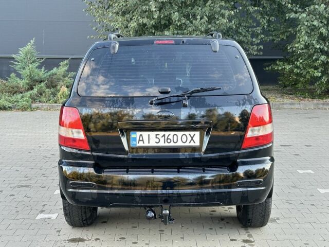 Чорний Кіа Соренто, об'ємом двигуна 2.5 л та пробігом 300 тис. км за 3150 $, фото 3 на Automoto.ua