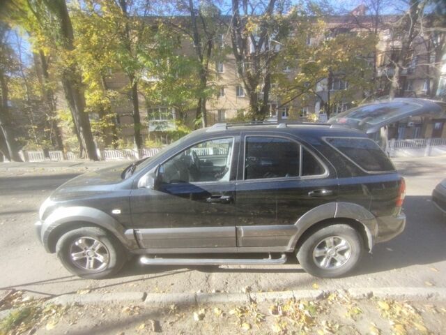 Чорний Кіа Соренто, об'ємом двигуна 0 л та пробігом 250 тис. км за 4000 $, фото 5 на Automoto.ua
