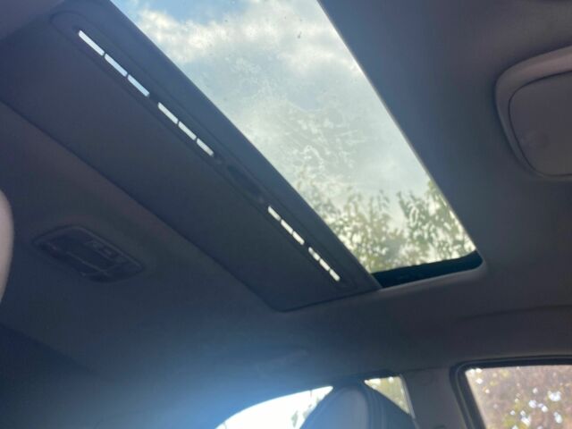 Чорний Кіа Соренто, об'ємом двигуна 0 л та пробігом 325 тис. км за 4000 $, фото 5 на Automoto.ua