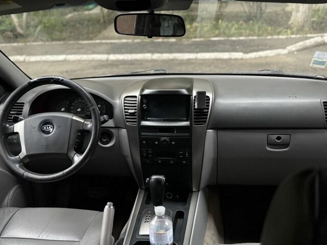 Чорний Кіа Соренто, об'ємом двигуна 0 л та пробігом 320 тис. км за 3600 $, фото 18 на Automoto.ua