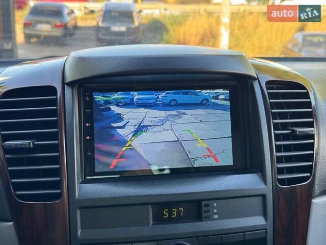 Чорний Кіа Соренто, об'ємом двигуна 2.5 л та пробігом 258 тис. км за 8690 $, фото 15 на Automoto.ua