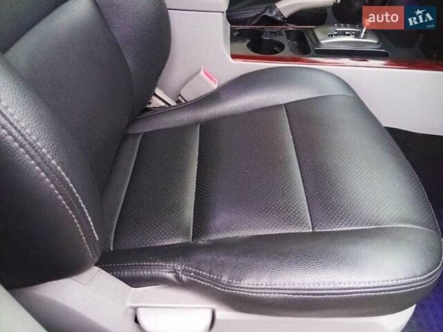 Черный Киа Соренто, объемом двигателя 3.5 л и пробегом 230 тыс. км за 6999 $, фото 7 на Automoto.ua