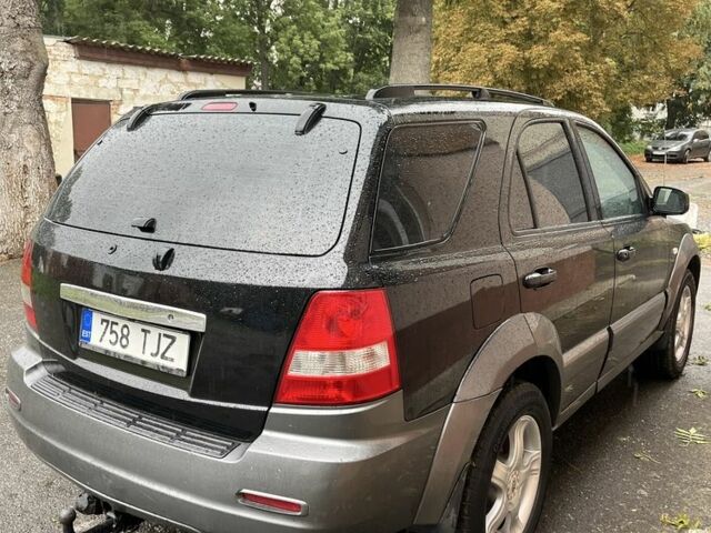 Чорний Кіа Соренто, об'ємом двигуна 2.5 л та пробігом 222 тис. км за 4850 $, фото 3 на Automoto.ua