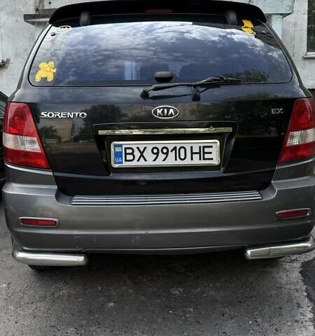 Черный Киа Соренто, объемом двигателя 2.4 л и пробегом 211 тыс. км за 6800 $, фото 1 на Automoto.ua