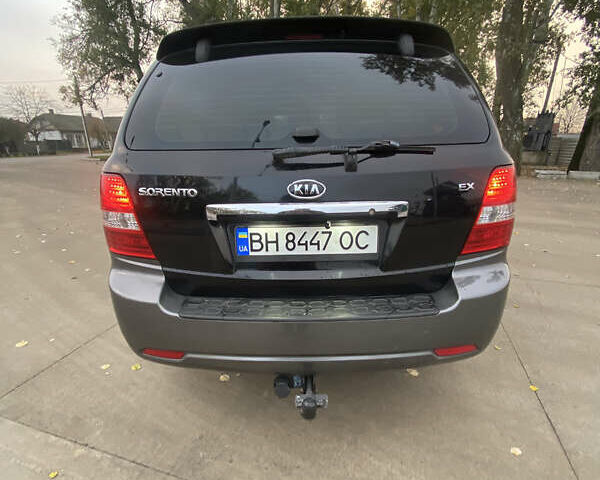 Черный Киа Соренто, объемом двигателя 2.5 л и пробегом 130 тыс. км за 8500 $, фото 7 на Automoto.ua