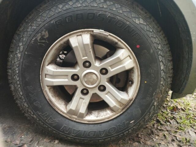 Чорний Кіа Соренто, об'ємом двигуна 0 л та пробігом 250 тис. км за 4000 $, фото 3 на Automoto.ua