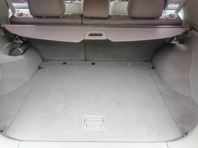 Чорний Кіа Соренто, об'ємом двигуна 2.5 л та пробігом 294 тис. км за 7400 $, фото 10 на Automoto.ua