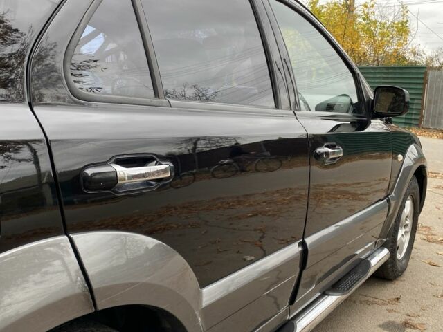 Чорний Кіа Соренто, об'ємом двигуна 2.5 л та пробігом 210 тис. км за 3450 $, фото 9 на Automoto.ua