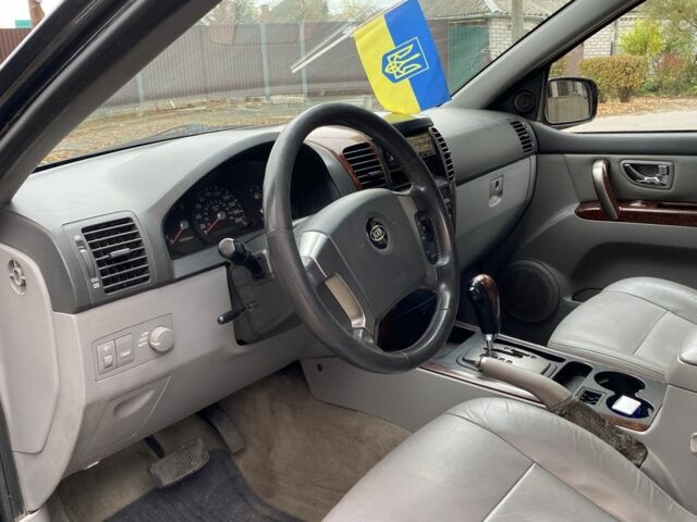 Чорний Кіа Соренто, об'ємом двигуна 2.5 л та пробігом 210 тис. км за 3450 $, фото 11 на Automoto.ua