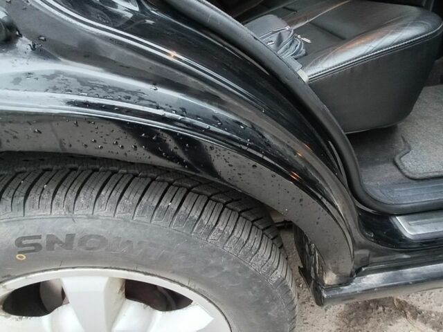 Чорний Кіа Соренто, об'ємом двигуна 2.5 л та пробігом 267 тис. км за 5100 $, фото 16 на Automoto.ua