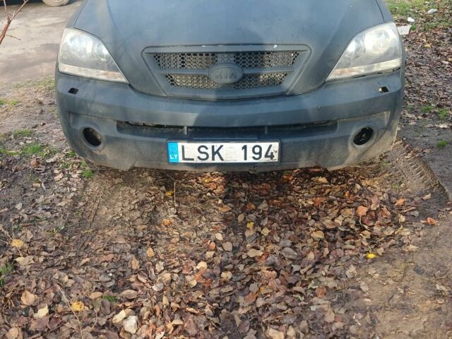 Черный Киа Соренто, объемом двигателя 2.5 л и пробегом 3 тыс. км за 2717 $, фото 6 на Automoto.ua