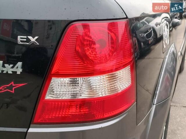 Чорний Кіа Соренто, об'ємом двигуна 2.4 л та пробігом 300 тис. км за 6480 $, фото 11 на Automoto.ua