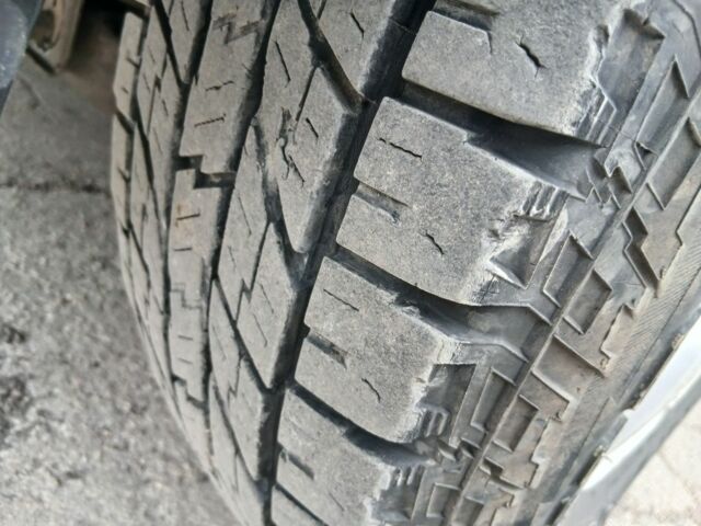 Черный Киа Соренто, объемом двигателя 0 л и пробегом 200 тыс. км за 4700 $, фото 8 на Automoto.ua