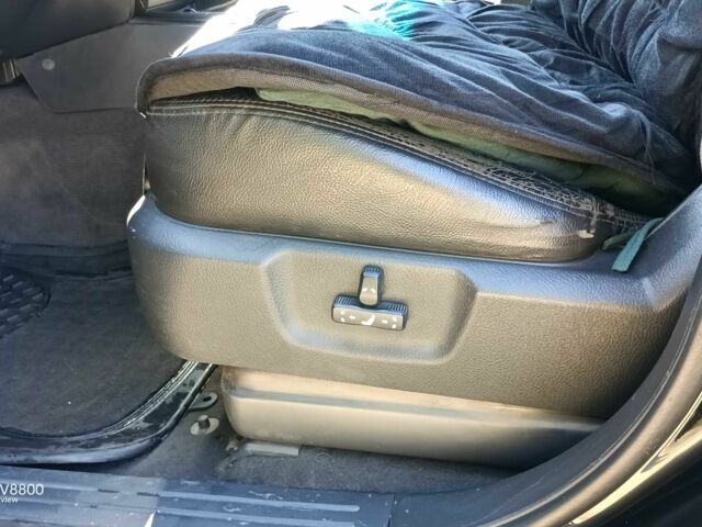 Киа Соренто 2006 в Сумах на Automoto.ua Черный Киа Соренто, объемом двигателя 2.5 л и пробегом 270 тыс. км за 5450 $, фото 6 на Automoto.ua