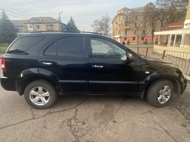 Черный Киа Соренто, объемом двигателя 0 л и пробегом 325 тыс. км за 4300 $, фото 2 на Automoto.ua