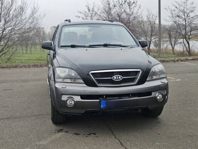 Черный Киа Соренто, объемом двигателя 0 л и пробегом 280 тыс. км за 4700 $, фото 2 на Automoto.ua