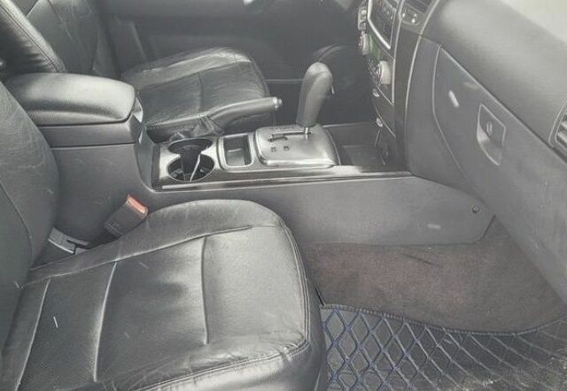 Черный Киа Соренто, объемом двигателя 2.5 л и пробегом 217 тыс. км за 3400 $, фото 7 на Automoto.ua