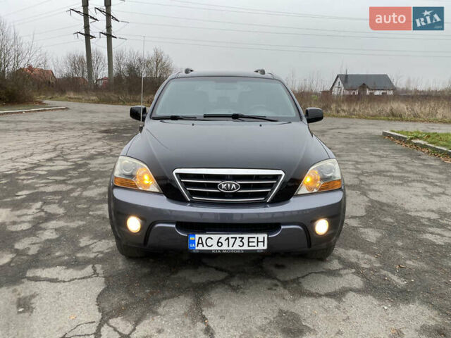 Чорний Кіа Соренто, об'ємом двигуна 2.5 л та пробігом 320 тис. км за 8299 $, фото 3 на Automoto.ua