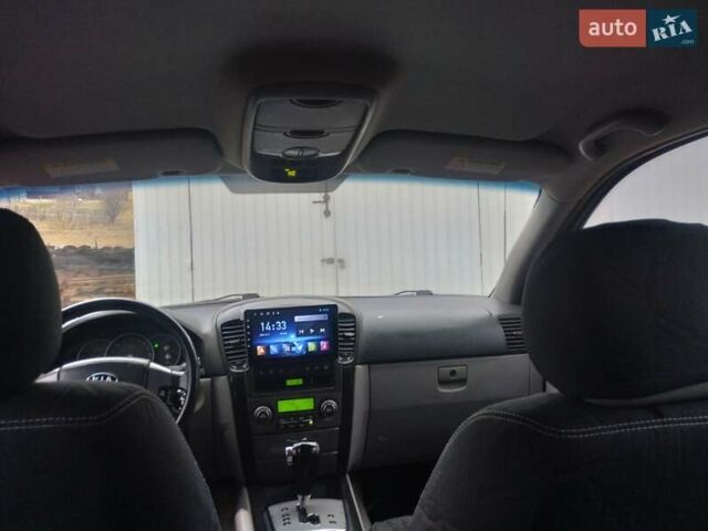Чорний Кіа Соренто, об'ємом двигуна 2.5 л та пробігом 193 тис. км за 7500 $, фото 20 на Automoto.ua