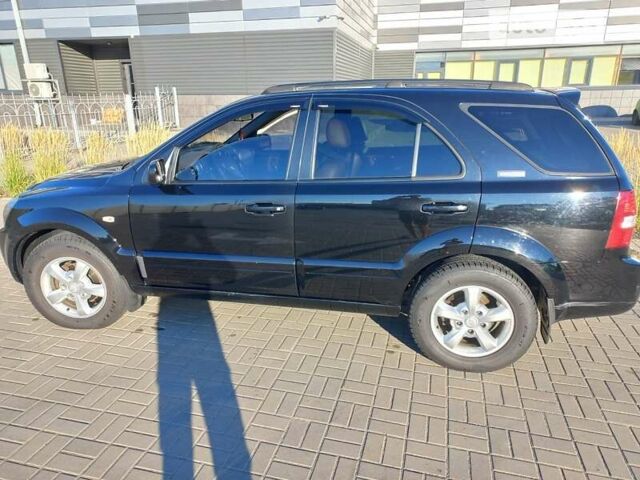 Чорний Кіа Соренто, об'ємом двигуна 2.5 л та пробігом 310 тис. км за 9000 $, фото 19 на Automoto.ua