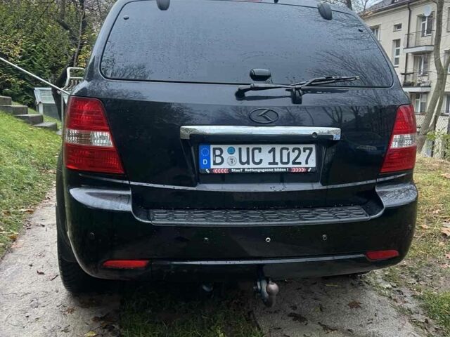 Черный Киа Соренто, объемом двигателя 2.5 л и пробегом 230 тыс. км за 4900 $, фото 4 на Automoto.ua