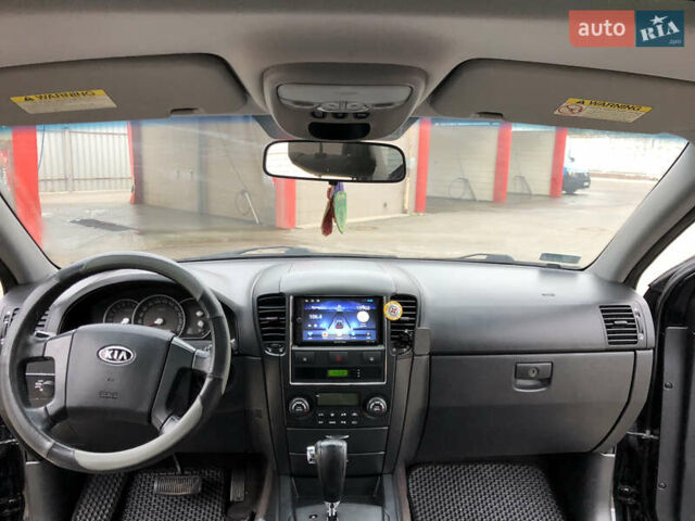 Черный Киа Соренто, объемом двигателя 3.34 л и пробегом 285 тыс. км за 7700 $, фото 23 на Automoto.ua