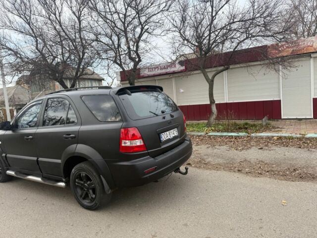 Чорний Кіа Соренто, об'ємом двигуна 2.5 л та пробігом 200 тис. км за 3700 $, фото 4 на Automoto.ua