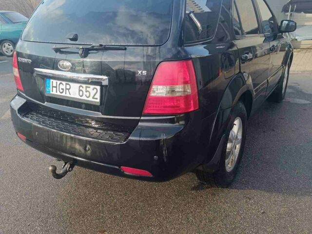 Черный Киа Соренто, объемом двигателя 2.5 л и пробегом 250 тыс. км за 3950 $, фото 3 на Automoto.ua