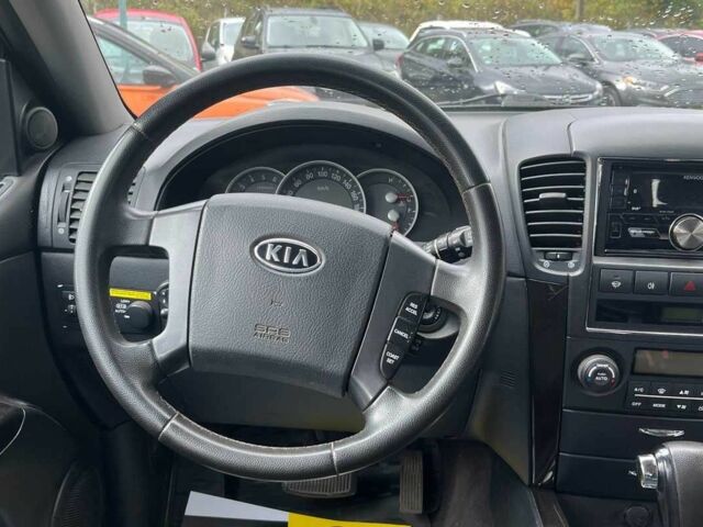 Черный Киа Соренто, объемом двигателя 2.5 л и пробегом 240 тыс. км за 8999 $, фото 9 на Automoto.ua