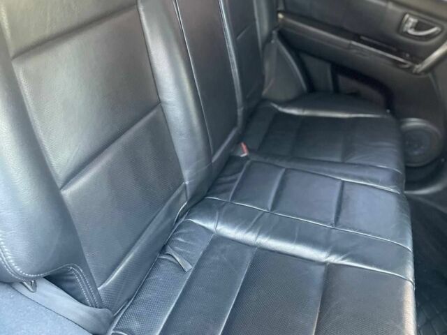 Черный Киа Соренто, объемом двигателя 2.5 л и пробегом 255 тыс. км за 8600 $, фото 7 на Automoto.ua