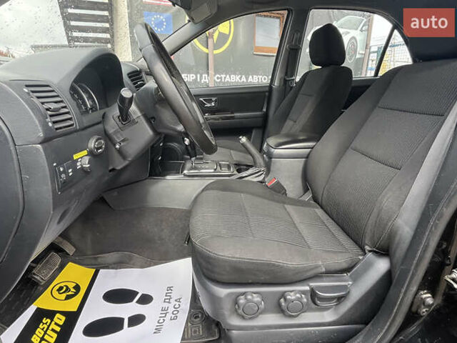 Чорний Кіа Соренто, об'ємом двигуна 2.5 л та пробігом 240 тис. км за 8999 $, фото 16 на Automoto.ua