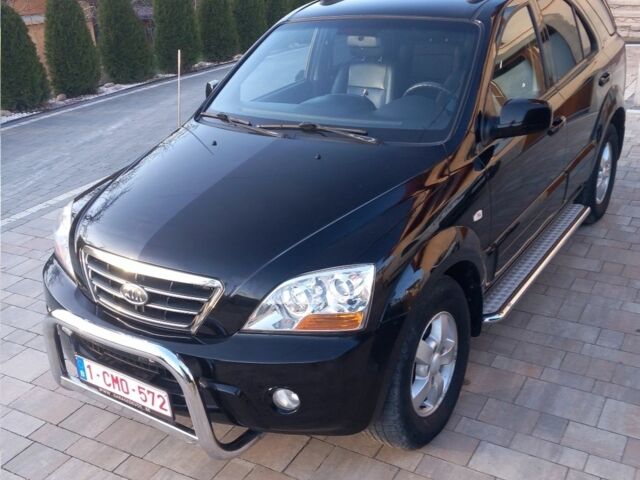 Черный Киа Соренто, объемом двигателя 2.5 л и пробегом 210 тыс. км за 2750 $, фото 2 на Automoto.ua