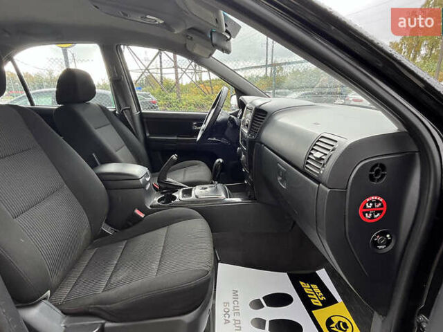 Чорний Кіа Соренто, об'ємом двигуна 2.5 л та пробігом 240 тис. км за 8999 $, фото 17 на Automoto.ua