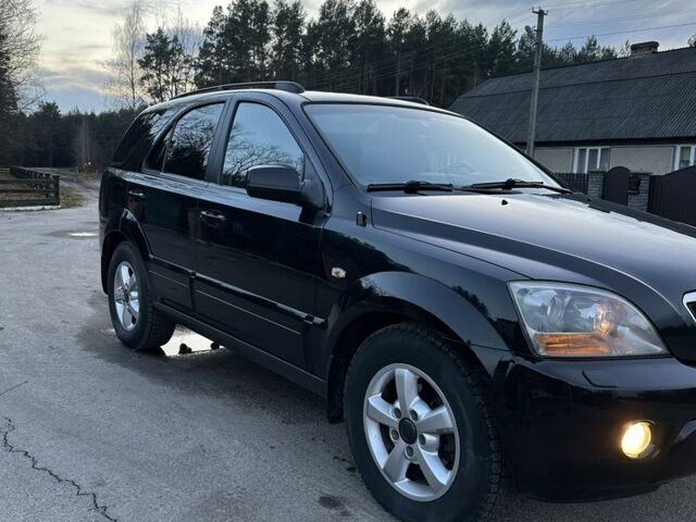 Чорний Кіа Соренто, об'ємом двигуна 2.5 л та пробігом 250 тис. км за 5300 $, фото 2 на Automoto.ua