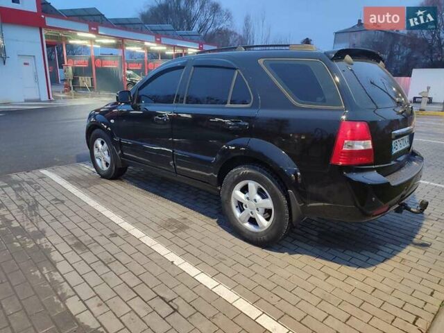 Черный Киа Соренто, объемом двигателя 2.5 л и пробегом 250 тыс. км за 9500 $, фото 4 на Automoto.ua