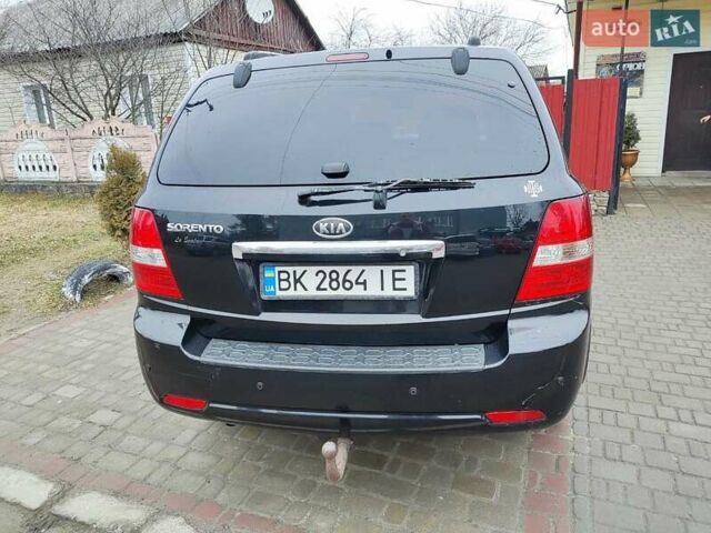 Черный Киа Соренто, объемом двигателя 2.5 л и пробегом 340 тыс. км за 7800 $, фото 6 на Automoto.ua