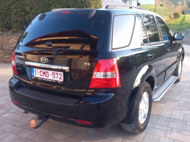 Черный Киа Соренто, объемом двигателя 2.5 л и пробегом 210 тыс. км за 2750 $, фото 4 на Automoto.ua