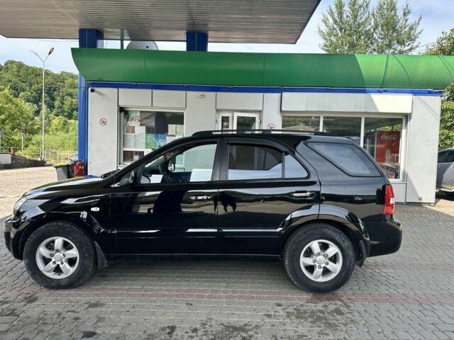Черный Киа Соренто, объемом двигателя 2.5 л и пробегом 230 тыс. км за 6800 $, фото 3 на Automoto.ua