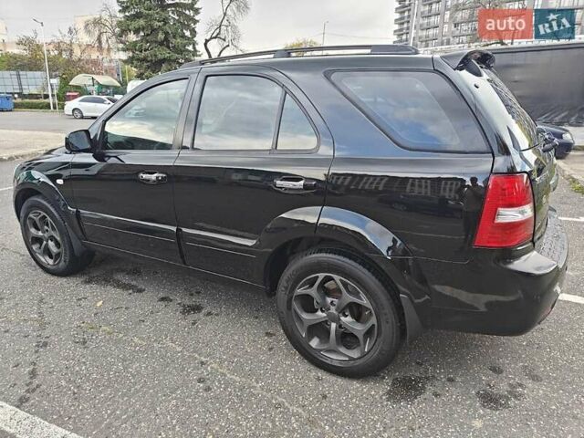 Чорний Кіа Соренто, об'ємом двигуна 3.3 л та пробігом 247 тис. км за 7000 $, фото 4 на Automoto.ua