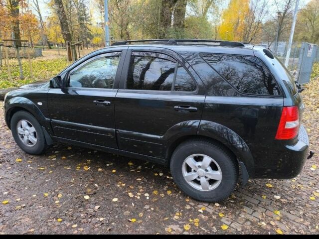 Черный Киа Соренто, объемом двигателя 2.5 л и пробегом 228 тыс. км за 3250 $, фото 5 на Automoto.ua