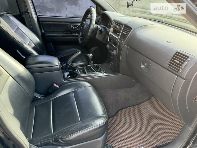 Черный Киа Соренто, объемом двигателя 2.5 л и пробегом 291 тыс. км за 9000 $, фото 16 на Automoto.ua