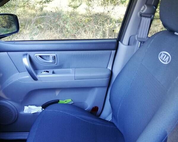 Чорний Кіа Соренто, об'ємом двигуна 2.5 л та пробігом 160 тис. км за 9500 $, фото 16 на Automoto.ua