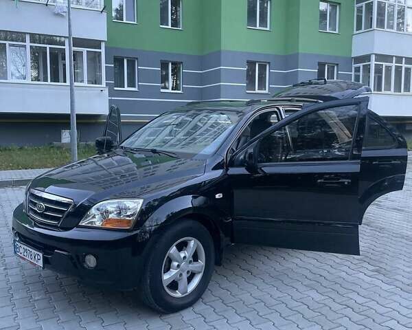 Черный Киа Соренто, объемом двигателя 2.5 л и пробегом 250 тыс. км за 8200 $, фото 10 на Automoto.ua