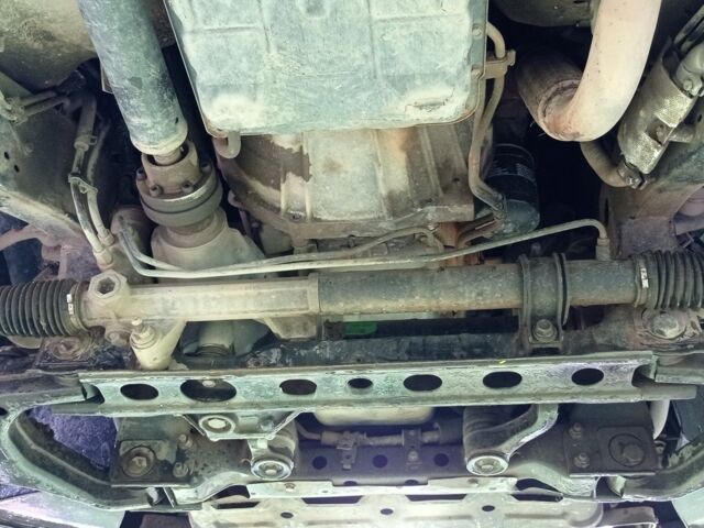 Черный Киа Соренто, объемом двигателя 2.5 л и пробегом 286 тыс. км за 6600 $, фото 15 на Automoto.ua